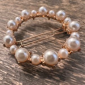 Faux Pearl Hair Clip, Minimalist Hair Clip, NWOT
